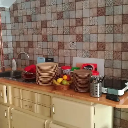 Hangonyi Pizzeria Es Vendeghaza * Hangony