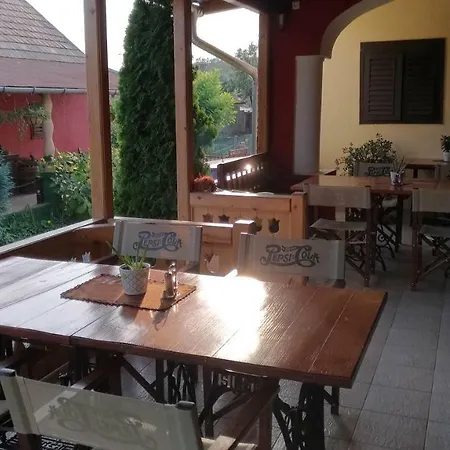Guest house Hangonyi Pizzeria Es Vendeghaza Hangony