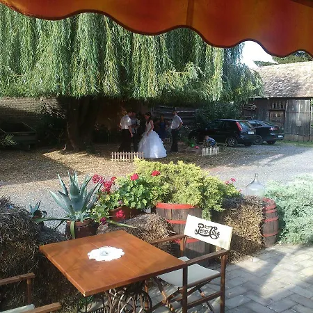 Guest house Hangonyi Pizzeria Es Vendeghaza Hangony