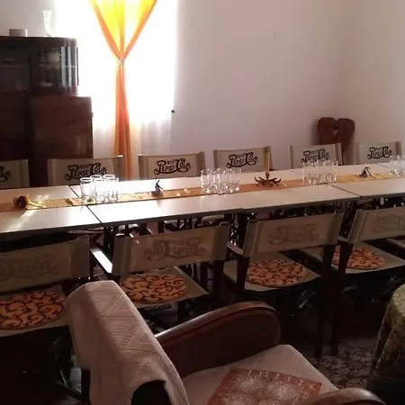 Hangonyi Pizzeria Es Vendeghaza Vendégház Hangony